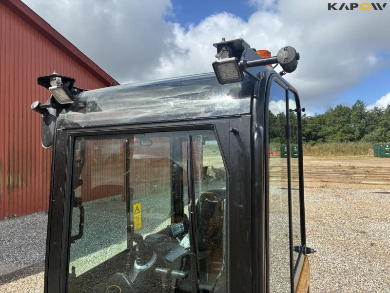 JCB 19/C-1 mini gravemaskine 44