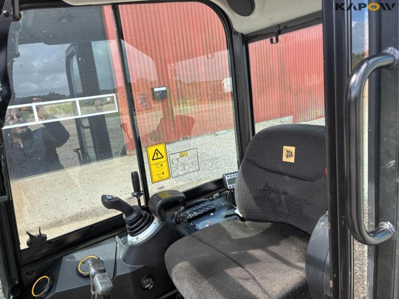 JCB 19/C-1 mini gravemaskine 49