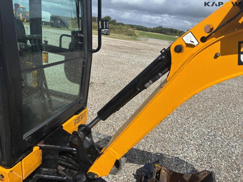 JCB 19/C-1 mini gravemaskine 27