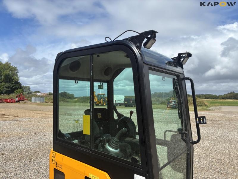 JCB 19/C-1 mini gravemaskine 40