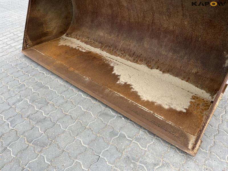 JCB 409 gummihjulslæsser 18