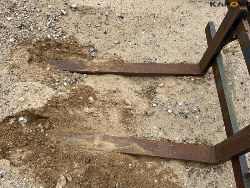 JCB 409 gummihjulslæsser 36