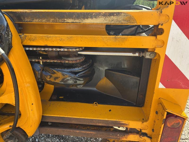 JCB 4CX rendegraver 34