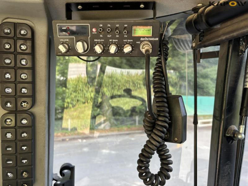 JCB FASTRAC 4220 traktor 69