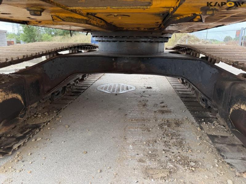 JCB JS220LC gravemaskine 59