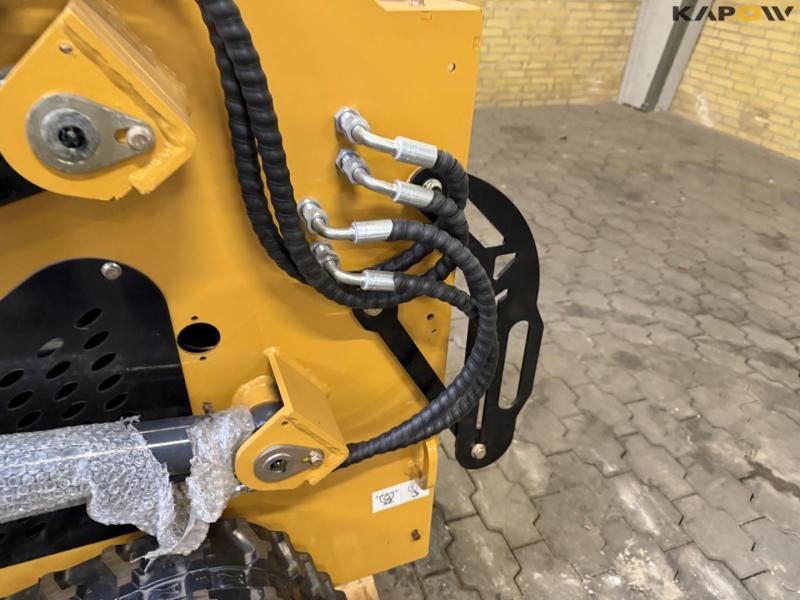 Jining Lihua Heavy T360 minilæsser på lavebånd 10