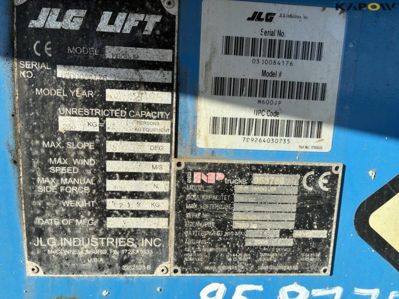 JLG M600JP lift 30