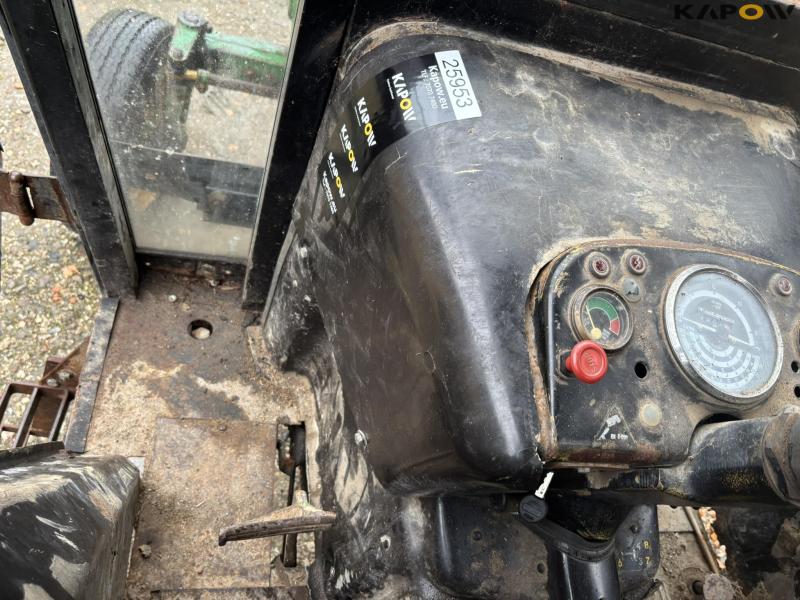 John Deere 1130 2 WD traktor 53