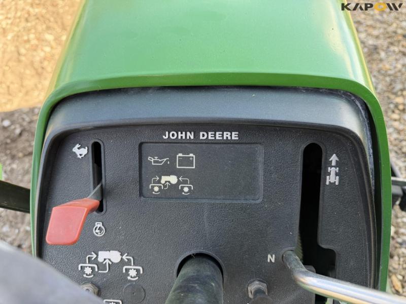 John Deere 318 havetraktor med klippebord 18