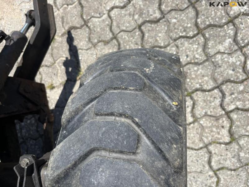 John Deere 3320 4WD 20