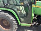 John Deere 3320 4WD 29