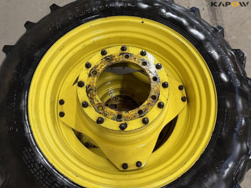 John Deere 380/80-R38 hjul 12