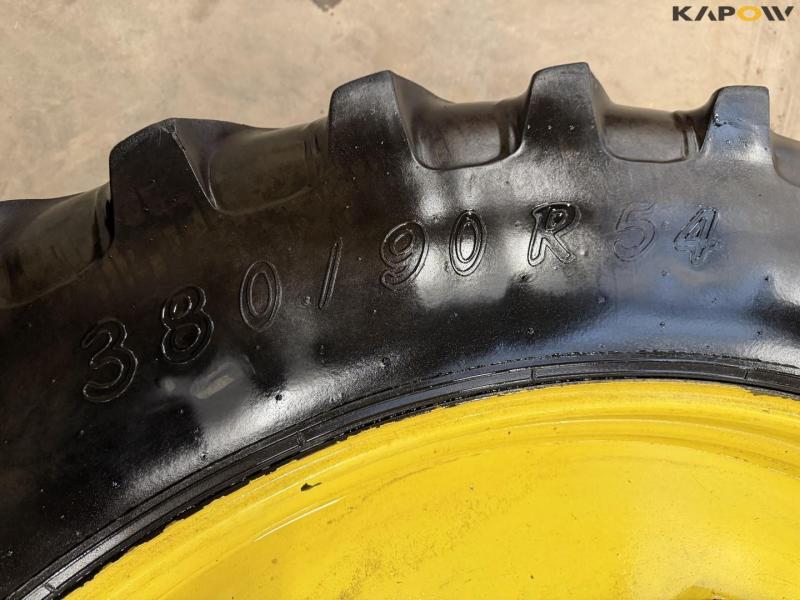 John Deere 380/90-R54 hjul 10