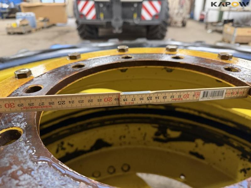 John Deere 380/90-R54 hjul 11