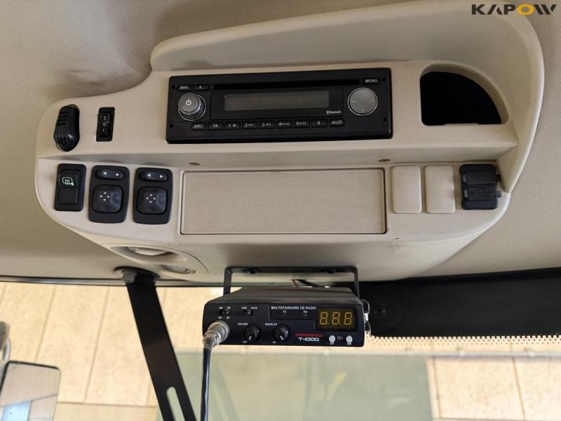 John Deere 6155R traktor 51