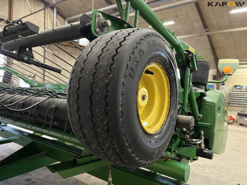 John Deere 615P pick up 16