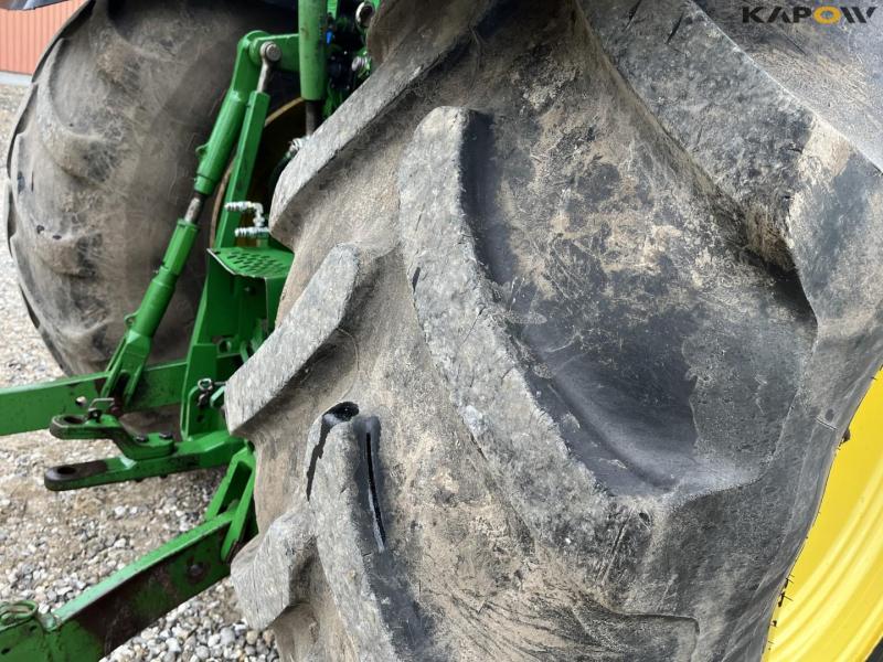 John Deere 6210R traktor 22