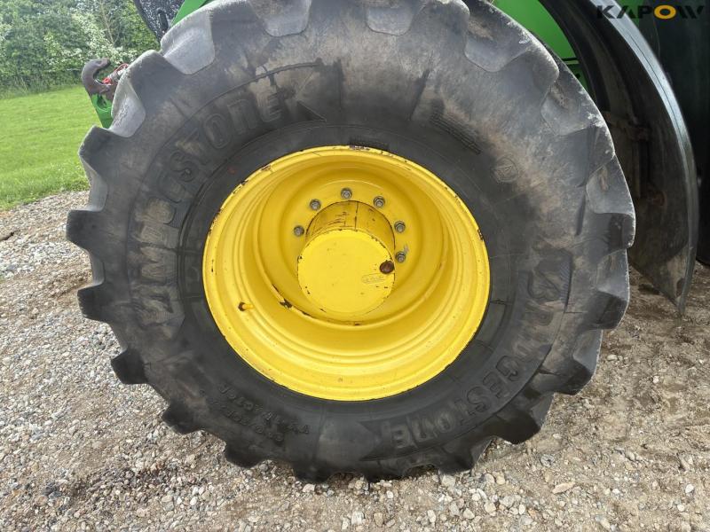 John Deere 6215M traktor 10