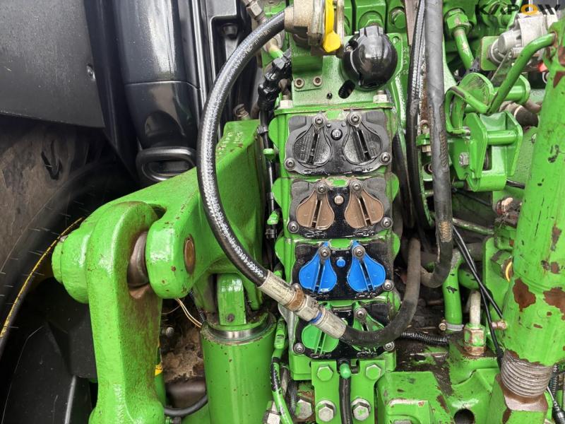 John Deere 6215M traktor 27