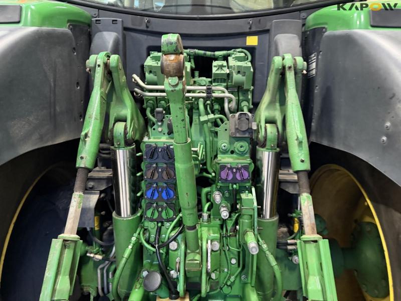 John Deere 6215R traktor 29