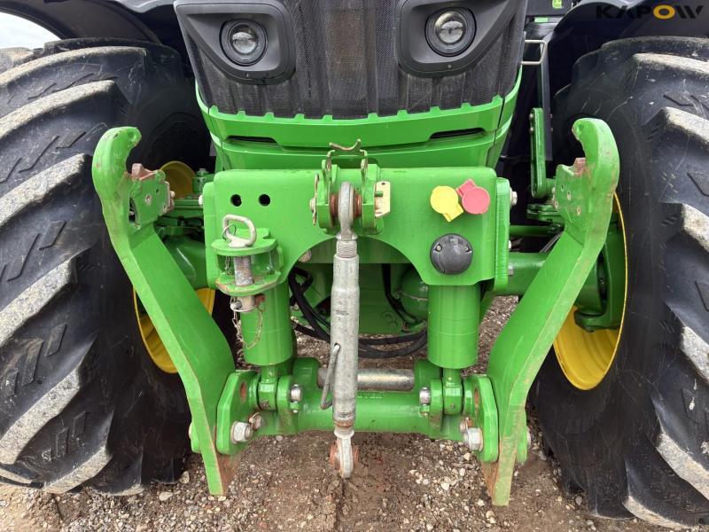 John Deere 6215R traktor 14