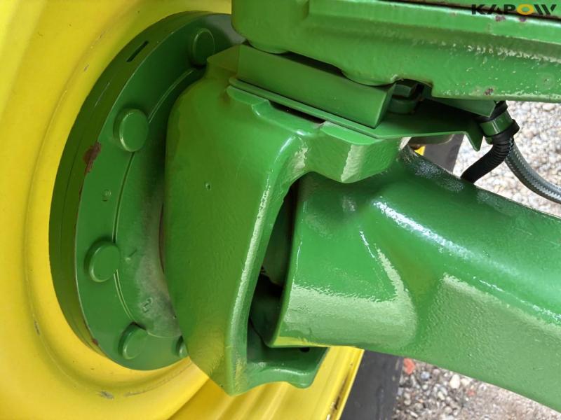 John Deere 6215R traktor 17