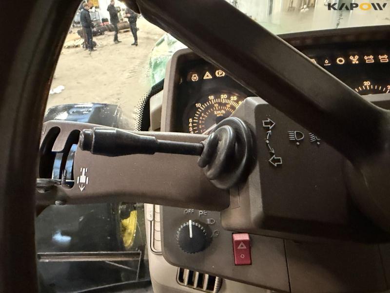 John Deere 6920S traktor 56