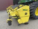 John Deere 7700 snitter med majsbord og pickup 9