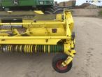 John Deere 7700 snitter med majsbord og pickup 10