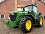 John Deere 7920 traktor 1