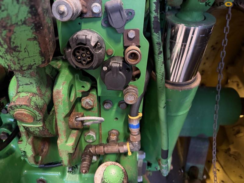 John Deere 7930 traktor 32