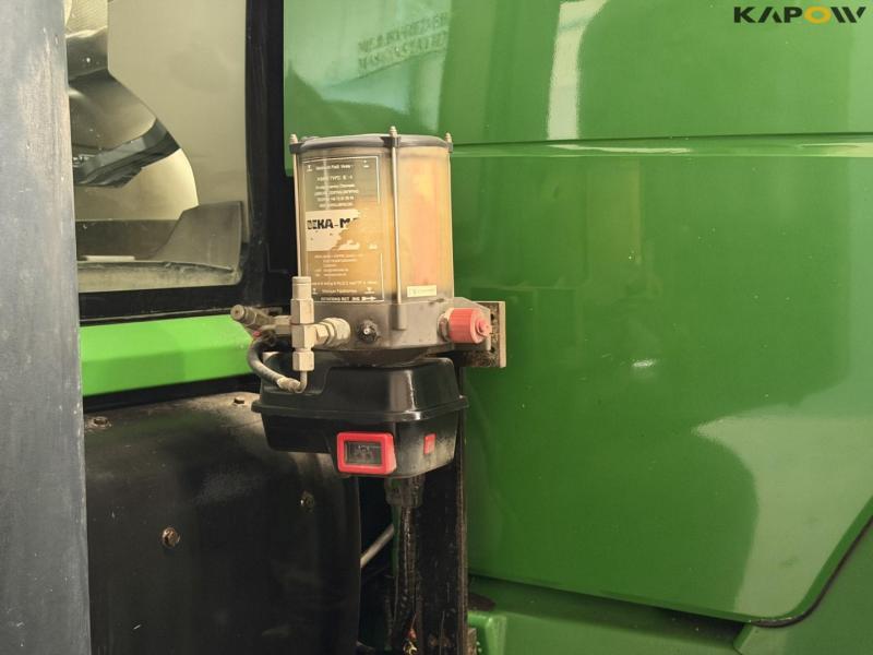 John Deere 8335R traktor 20