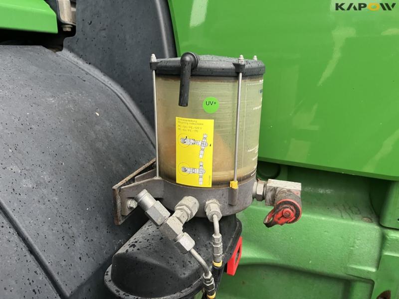 John Deere 8345R traktor  25