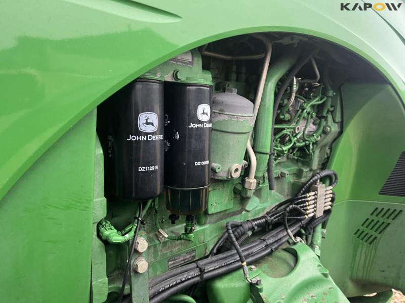 John Deere 8345R traktor  26
