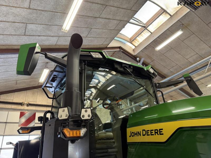 John Deere 8R 340 Signature Edition traktor 23