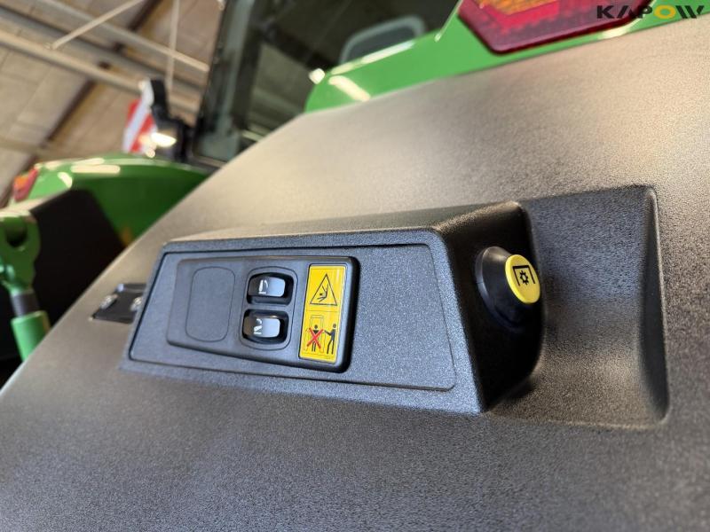 John Deere 8R 340 Signature Edition traktor 31