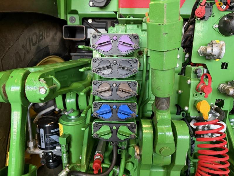 John Deere 8R 340 Signature Edition traktor 42