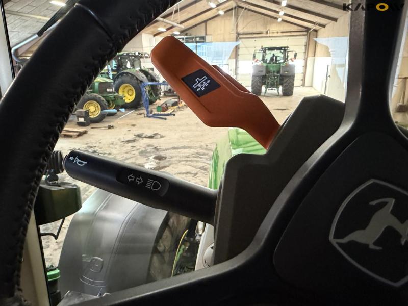 John Deere 8R 340 Signature Edition traktor 69