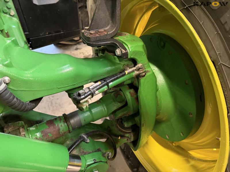 John Deere 8R 370 traktor 11