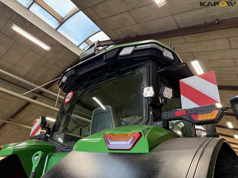 John Deere 8R 370 traktor 24