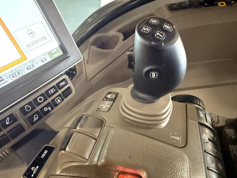 John Deere 8R 370 traktor 64