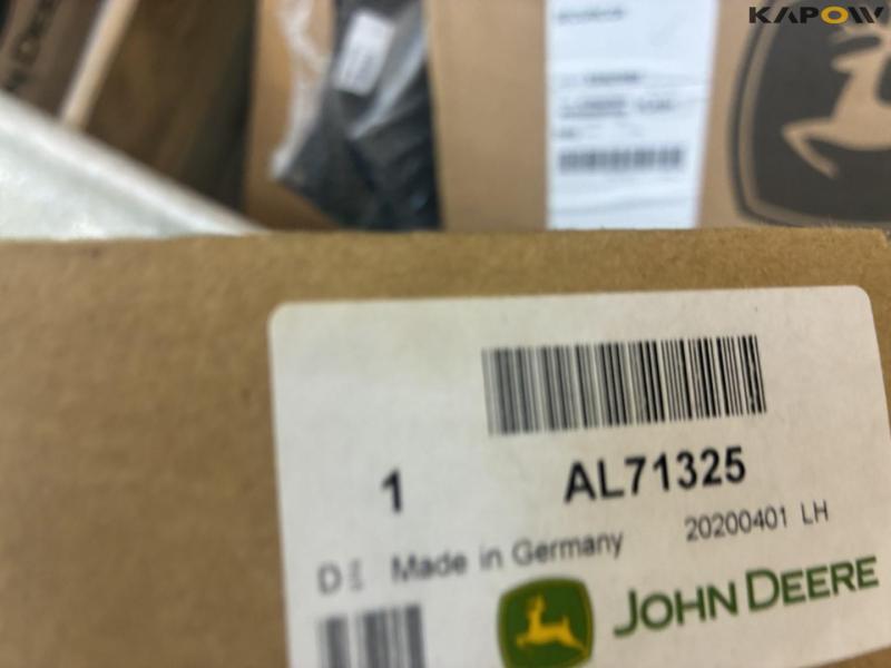 John Deere dele 19