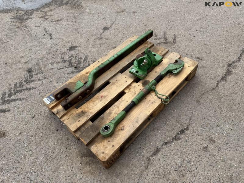 John Deere gaffeltræk og kugletræk 7