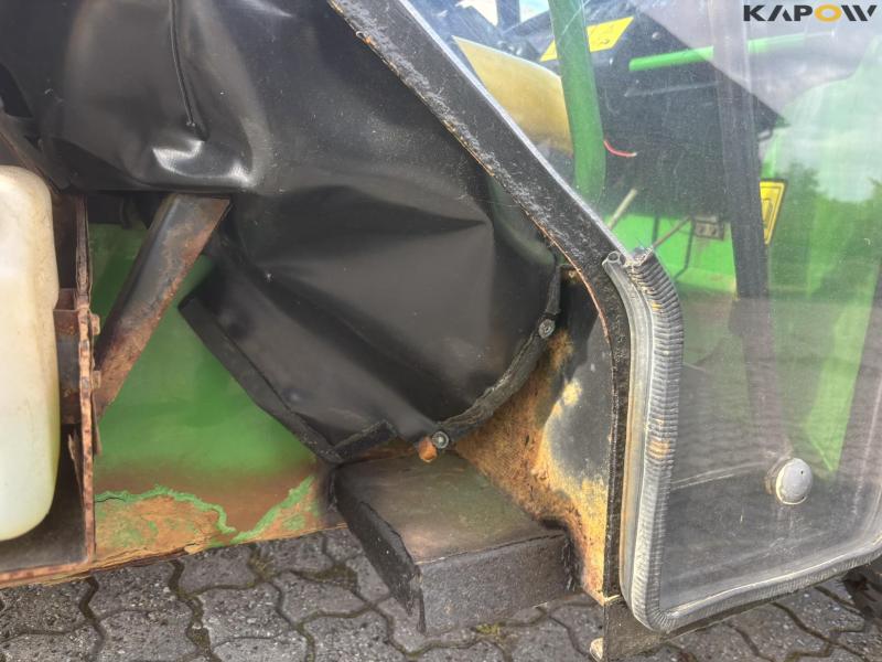 John Deere Gator TS 4x2 19