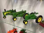 John Deere model traktorer 12