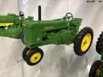 John Deere model traktorer 15