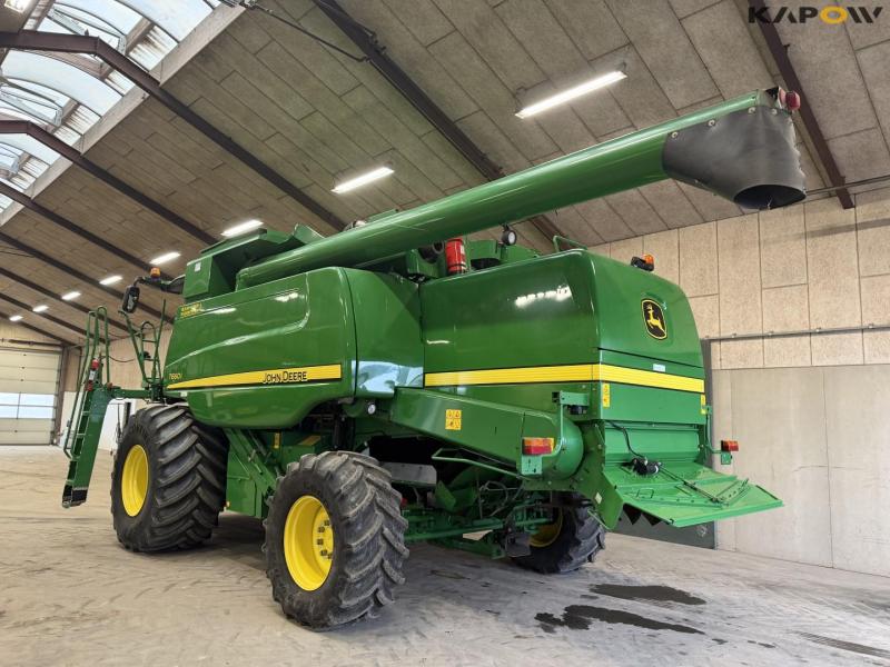 John Deere T660i med 30 fod skærebord 6