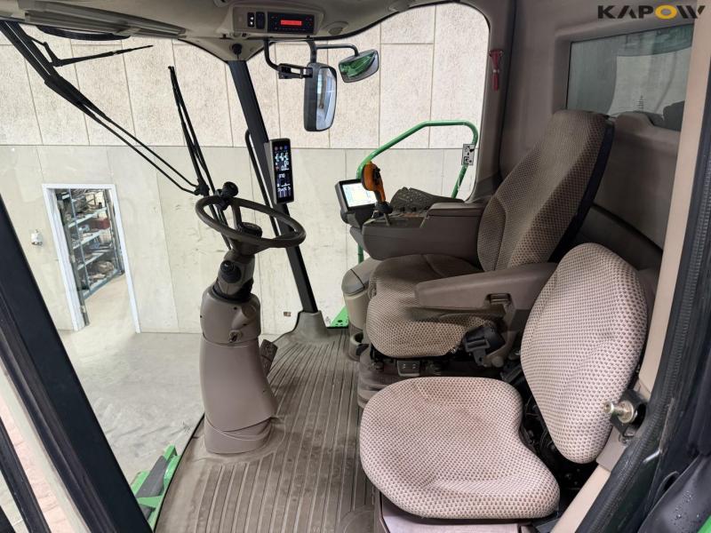 John Deere T660i med 30 fod skærebord 25