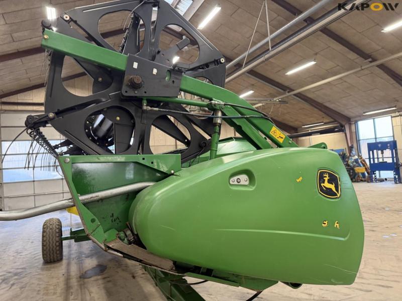 John Deere T660i med 30 fod skærebord 86