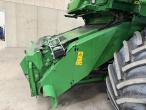 John Deere T660i med 30 fod skærebord 8